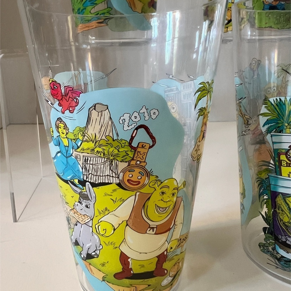 Set of 4 McDonald's Like New 2024 Collector's Cups!!! - Picture 2 of 6